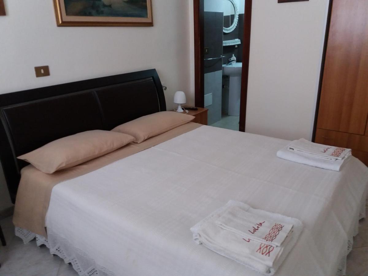 B&B Villa Pegaso Fontane Bianche Exterior foto