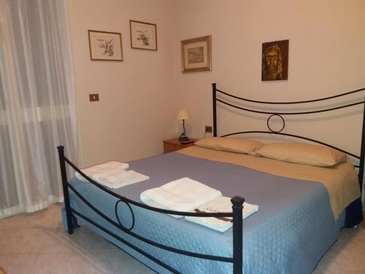 B&B Villa Pegaso Fontane Bianche Exterior foto
